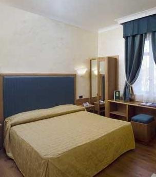 Hotel Dello Stretto Мессина Экстерьер фото